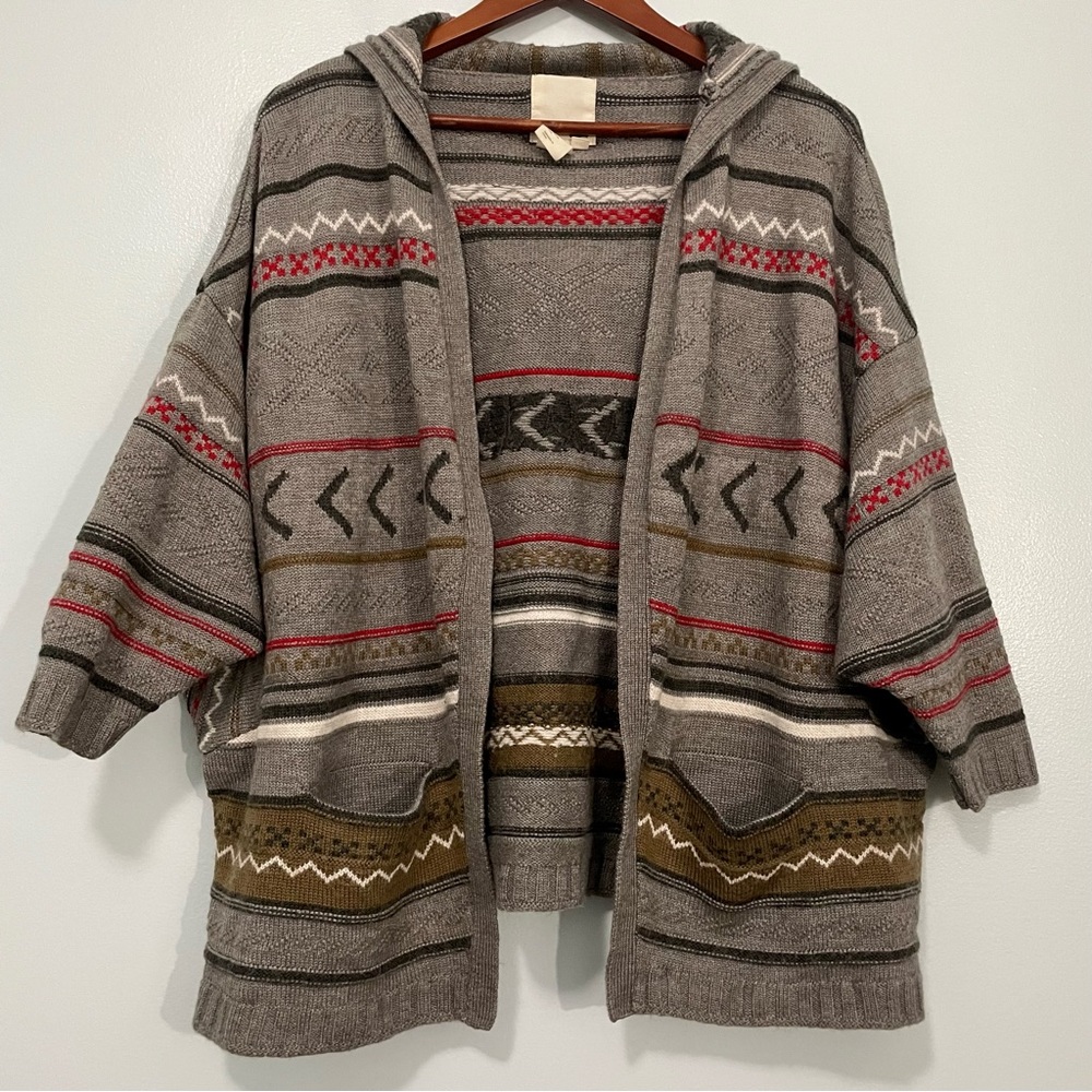 Levi's Ethnic Aztec Knitted Woolmark Blend Hooded Cardigan Cape